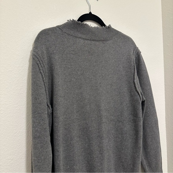 T Alexander Wang Raw Edge V-Neck Longer Length Sweater Gray Size XS Women’s - Picture 5 of 9
